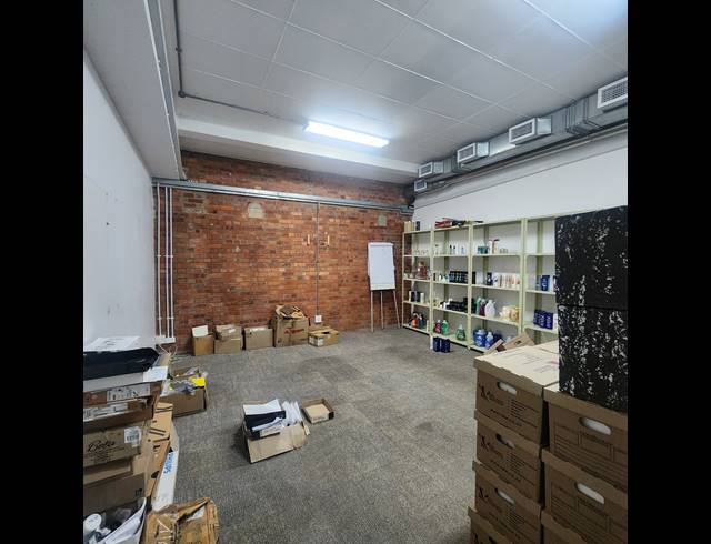 178M² OFFICE TO LET IN MORNINGSIDE